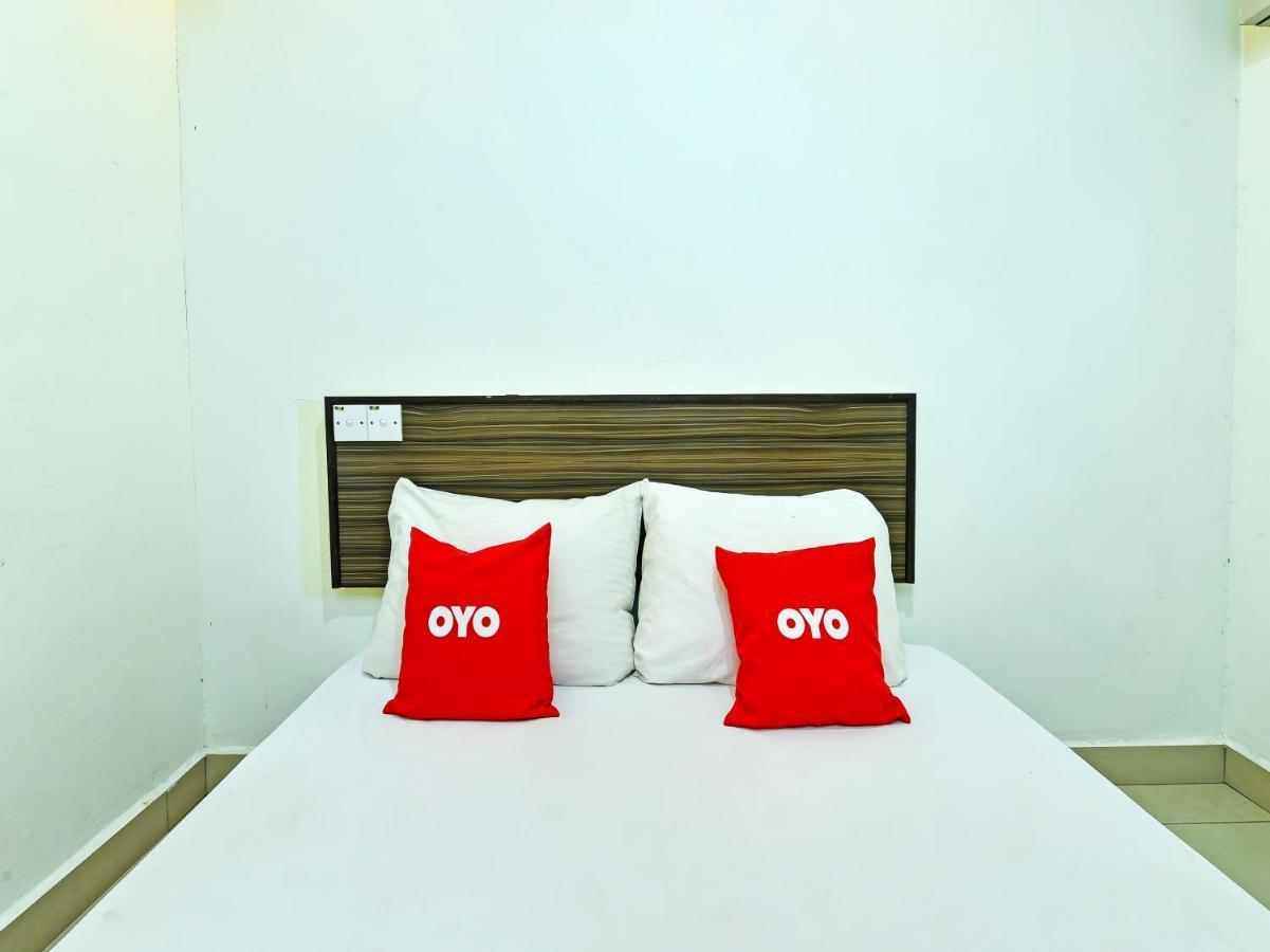 Oyo 90542 My Hotel 2*